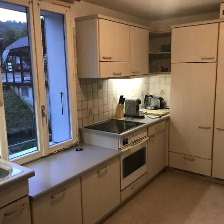 Simple Flat 64m2 Center Private Parking Small Bathroom Apartman