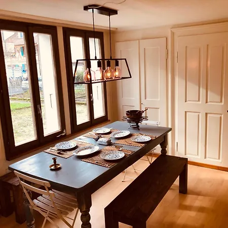 Simple Flat 64m2 Center Private Parking Small Bathroom * ブルクドルフ