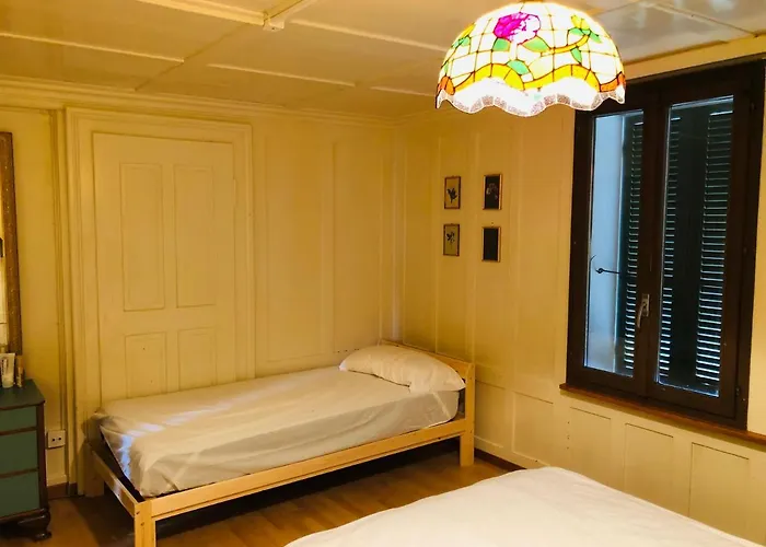 Simple Flat 64m2 Center Private Parking Small Bathroom Lejlighed