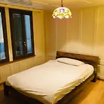 Simple Flat 64m2 Center Private Parking Small Bathroom * Burgdorf